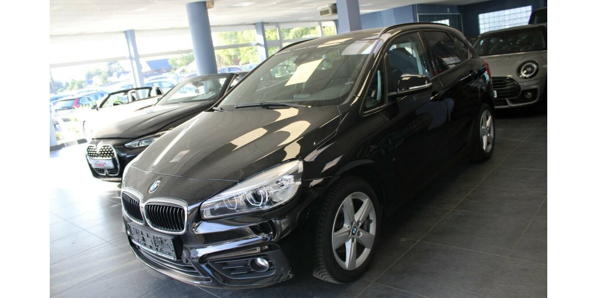 BMW 218 Active Tourer Sport Line 82.216 km 12.980 &euro; Euskirchen 53881