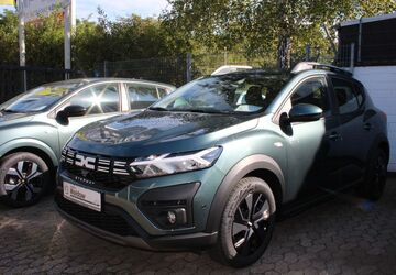 Dacia Sandero 7.900 km 17.900 &euro; Rheinbach 53359