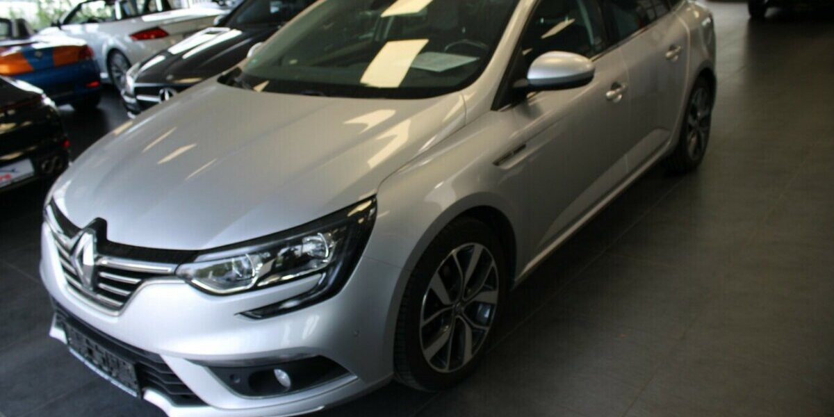 Renault Megane TCe 130 Bose Edtition 128.285 km 8.980 &euro; Euskirchen 53881