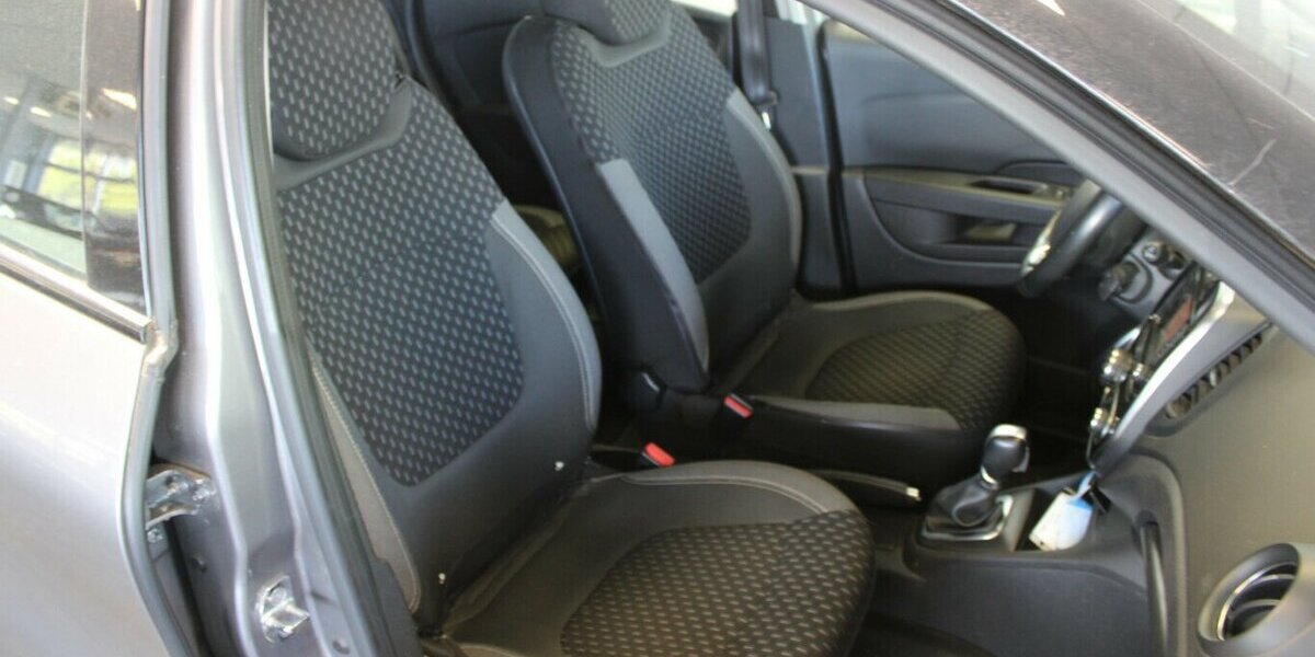 Renault Captur 1.2 Aut. 110.085 km 10.780 &euro; Euskirchen 53881