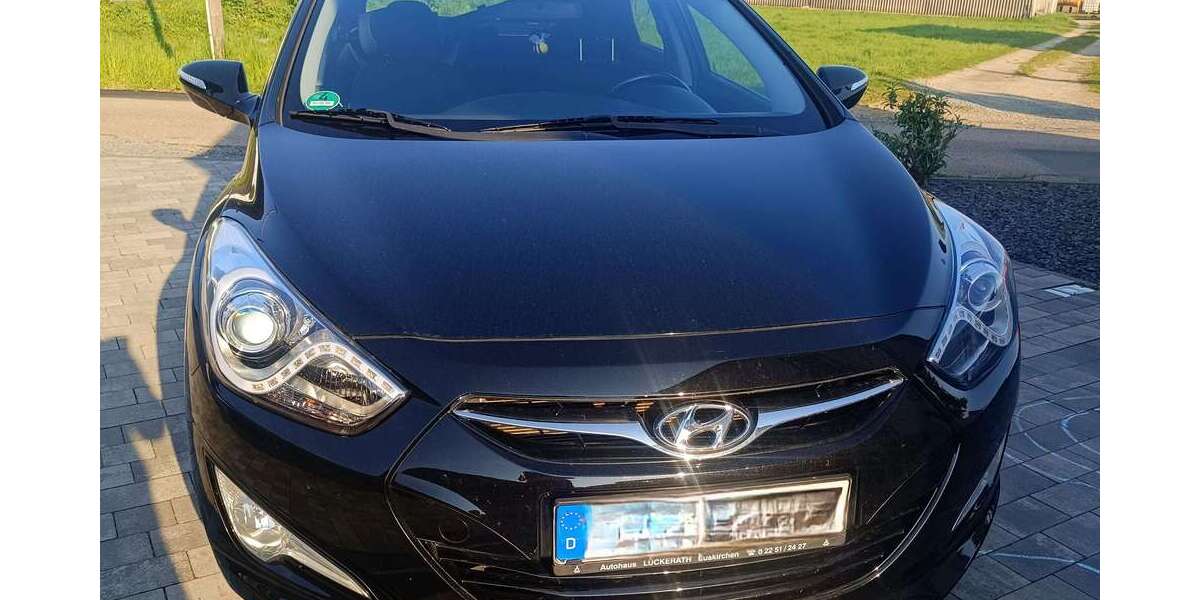 Hyundai i40 146.000 km 6.800 &euro; Zülpich, Stadt 53909