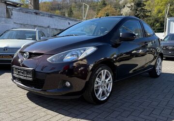 Mazda 2 187.000 km 2.299 &euro; Bonn 53179