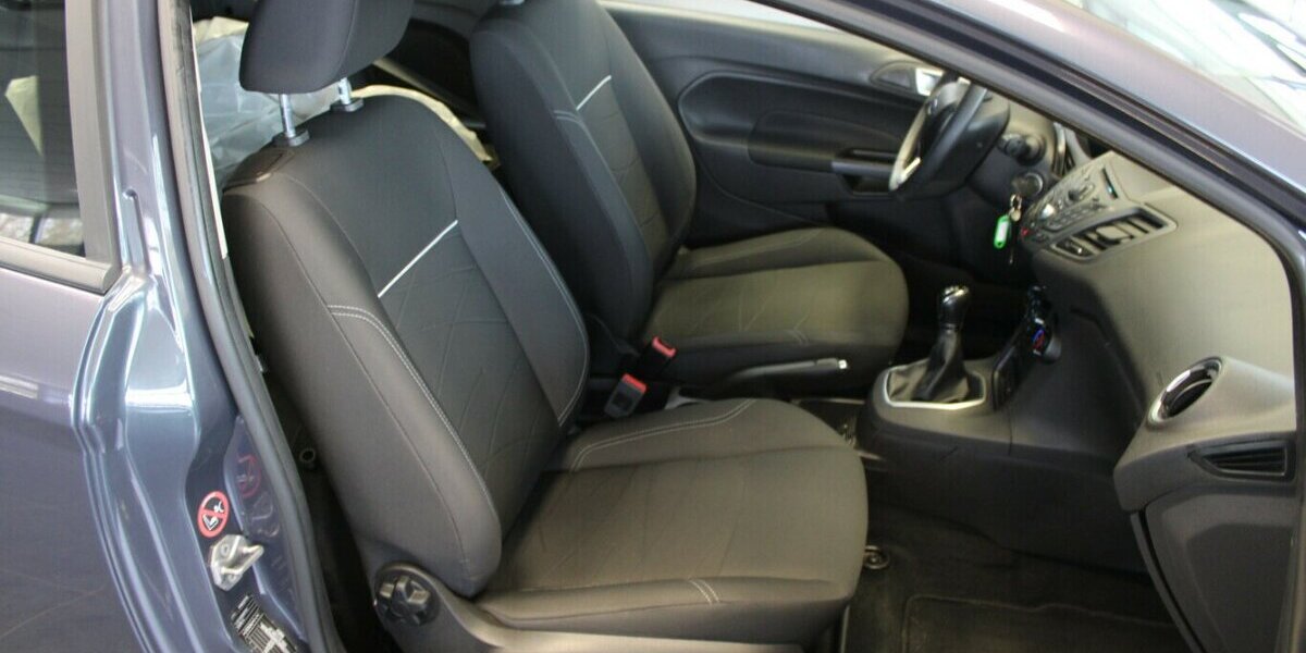 Ford Fiesta 1.25 Champions Edition 68.715 km 6.980 &euro; Euskirchen 53881