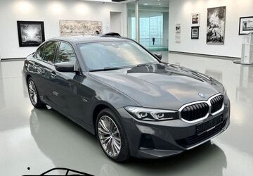 BMW 330 85.000 km 30.490 &euro; Bonn OT Pützchen 53229