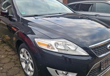 Ford Mondeo 323.000 km 2.700 &euro; Frechen 50226