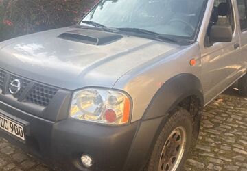 Nissan Navara 178.000 km 5.990 &euro; Altenahr 53505