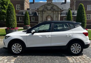 Seat Arona 15.900 km 19.970 &euro; Grafschaft 53501