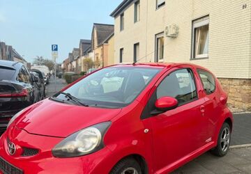 Toyota Aygo (X) 140.310 km 2.000 &euro; Euskirchen 53879