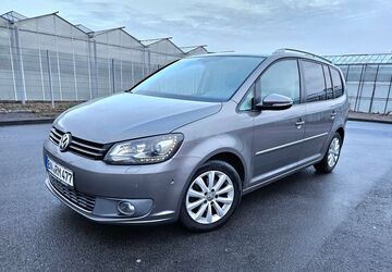 VW Touran 144.000 km 8.500 &euro; Bonn 53123