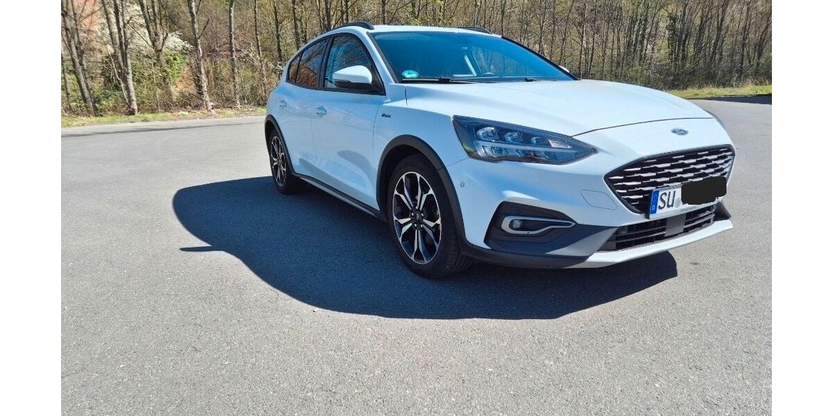 Ford Focus 115.000 km 11.800 &euro; Bornheim 53332