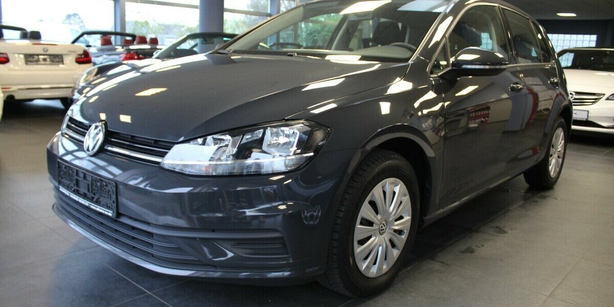VW Golf 1.0 TSI OPF Trendline 76.316 km 11.480 &euro; Euskirchen 53881