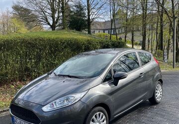 Ford Fiesta 97.300 km 6.200 &euro; Bonn 53173