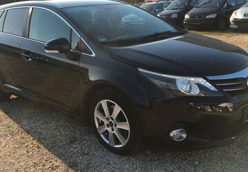 Toyota Avensis 150.000 km 9.499 &euro; Bonn 53227