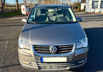 VW Touran 264.048 km 3.200 &euro; Mechernich 53894