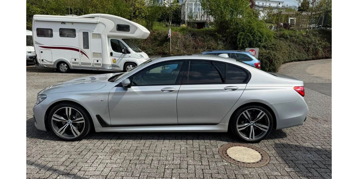 BMW 740 420.000 km 15.900 &euro; Königswinter-Thomasberg 53639