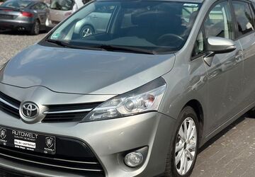 Toyota Verso 207.000 km 4.800 &euro; Euskirchen/Wüschheim 53881