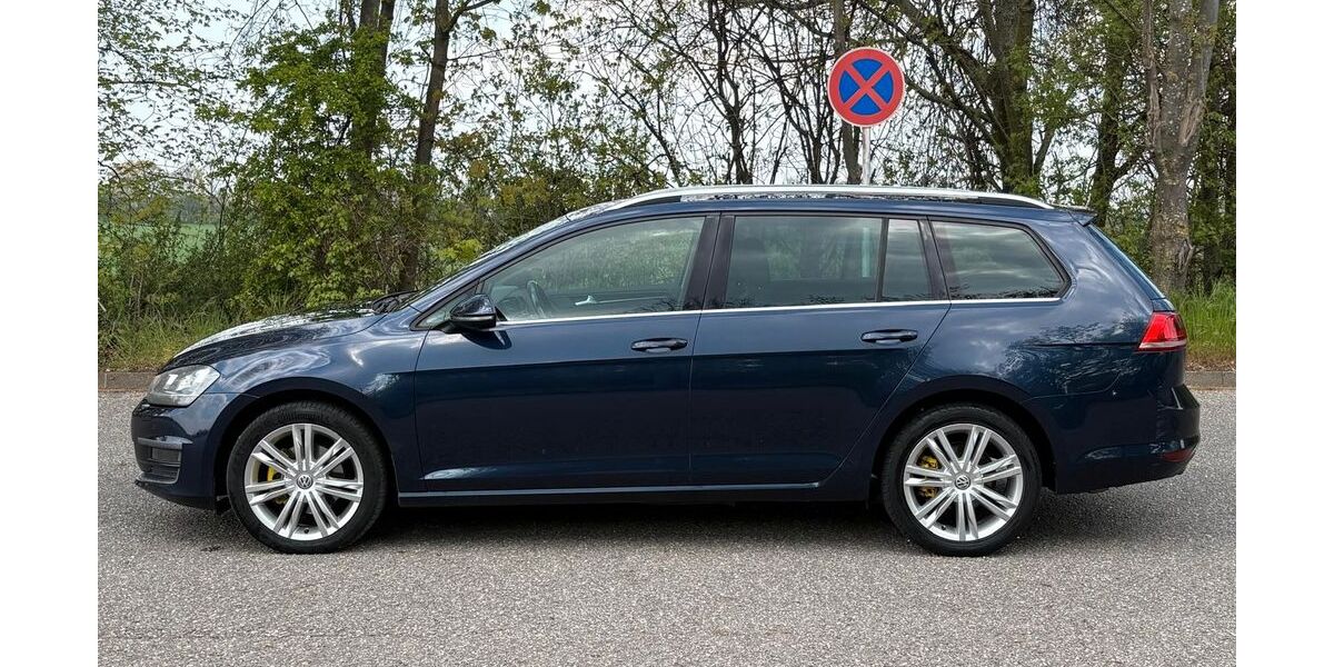 VW Golf 231.000 km 8.900 &euro; Düren 52351