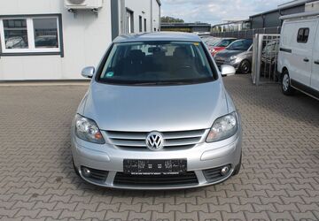VW Golf 108.285 km 4.950 &euro; Euskirchen 53879