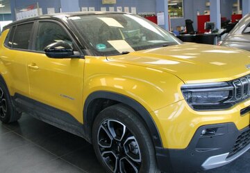 Jeep Avenger Summit 23.800 km 21.480 &euro; Euskirchen 53881