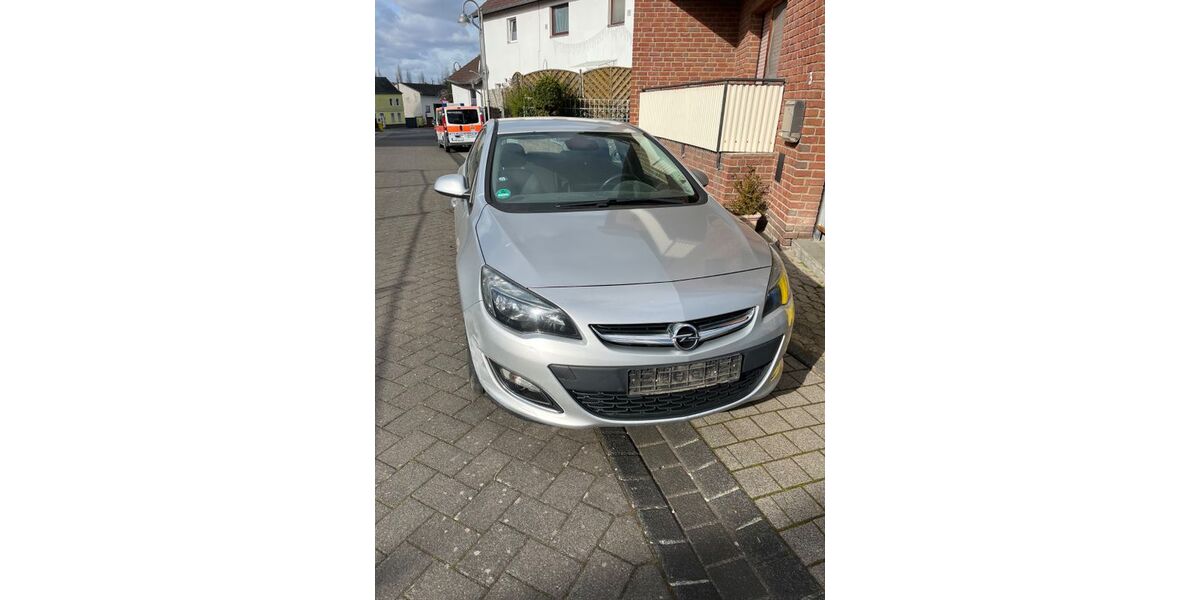 Opel Astra 260.800 km 2.400 &euro; Grafschaft 53501
