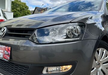 VW Polo 177.000 km 5.299 &euro; Düren 52353