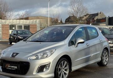 Peugeot 308 115.428 km 4.500 &euro; Düren 52349