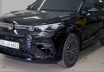 VW Tiguan 9.990 km 61.660 &euro; Meckenheim / Bonn 53340