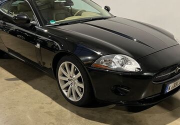 Jaguar XK8 146.390 km 25.899 &euro; Wesseling 50389
