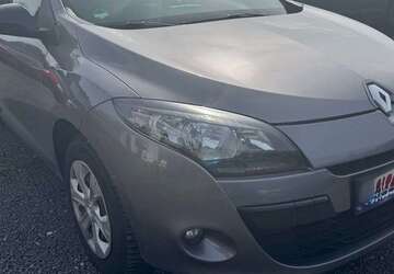Renault Megane 273.000 km 2.499 &euro; Mechernich 53894