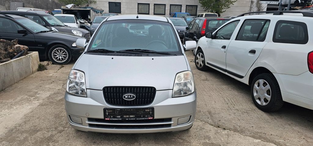 Kia Picanto 136.000 km 1.199 &euro; Bonn 53227