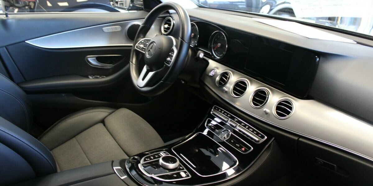 Mercedes-Benz E 300 e 9G-TRONIC Avantgarde 86.739 km 26.480 &euro; Euskirchen 53881