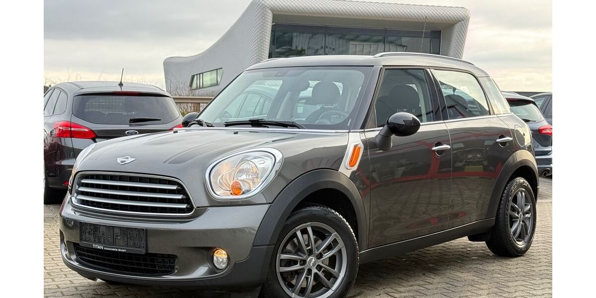 Mini Cooper Countryman 82.900 km 9.850 &euro; Erftstadt 50374