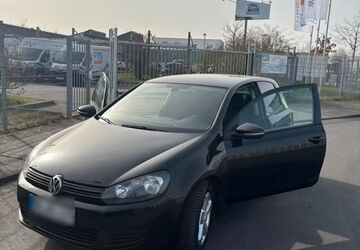 VW Golf 270.000 km 2.600 &euro; Bonn 53125