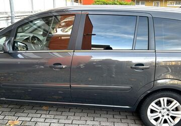 Opel Zafira 182.000 km 3.000 &euro; Bonn 53179