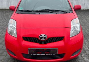 Toyota Yaris 204.000 km 1.200 &euro; Bonn 53229
