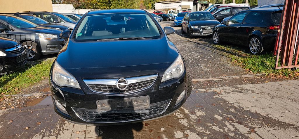 Opel Astra 167.000 km 2.700 &euro; Bonn 53227