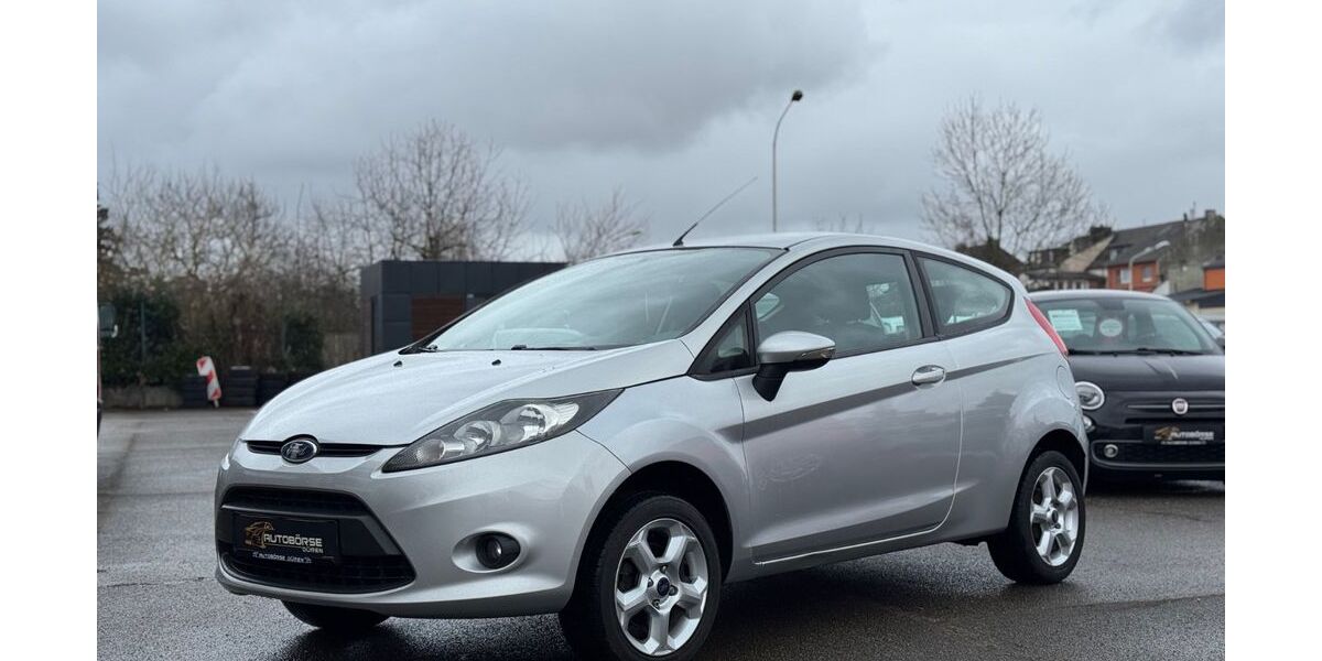 Ford Fiesta 119.085 km 3.999 &euro; Düren 52349