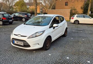 Ford Fiesta 127.237 km 3.200 &euro; Bonn 53117