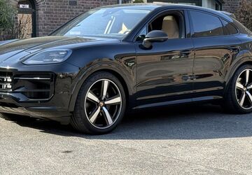 Porsche Cayenne 11.000 km 108.790 &euro; Frechen (bei Köln) 50226