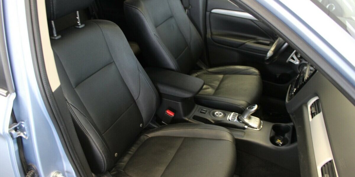 Mitsubishi Outlander 2.0 4WD Plug-In Hybrid Top 112.810 km 12.980 &euro; Euskirchen 53881