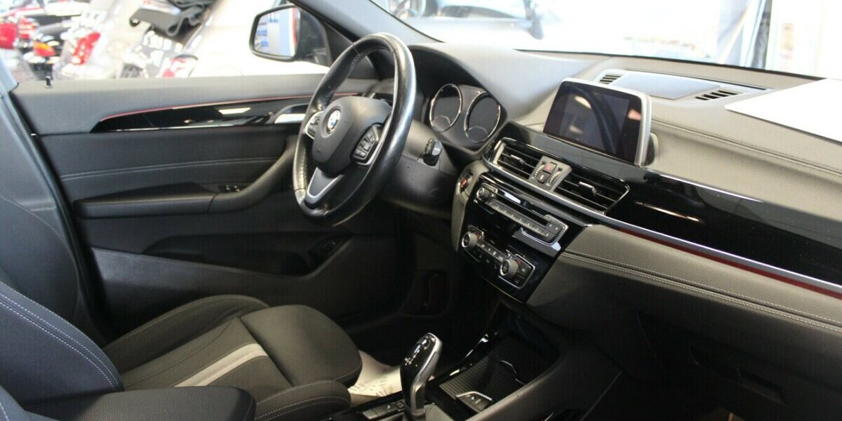 BMW X2 sDrive20i Aut. Advantage 118.561 km 19.980 &euro; Euskirchen 53881