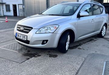 Kia ceed / Ceed 211.000 km 1.600 &euro; Bonn 53177