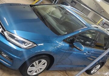 VW Touran 119.720 km 18.850 &euro; Bonn 53119