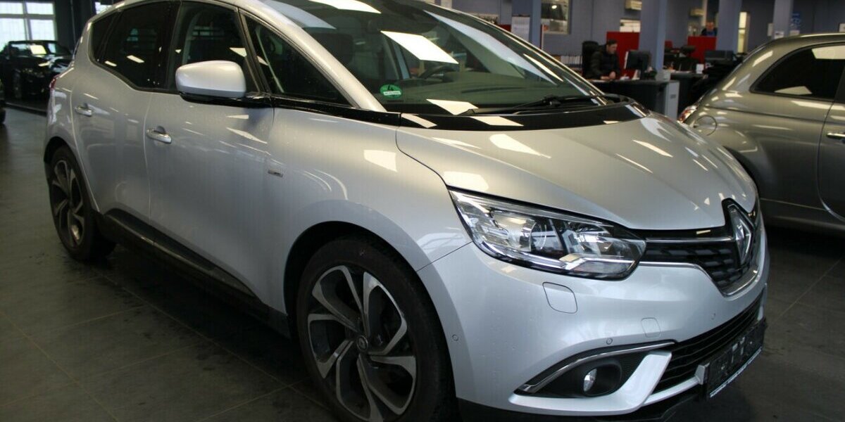 Renault Scenic ENERGY TCe 130 BOSE EDITION 52.334 km 12.980 &euro; Euskirchen 53881