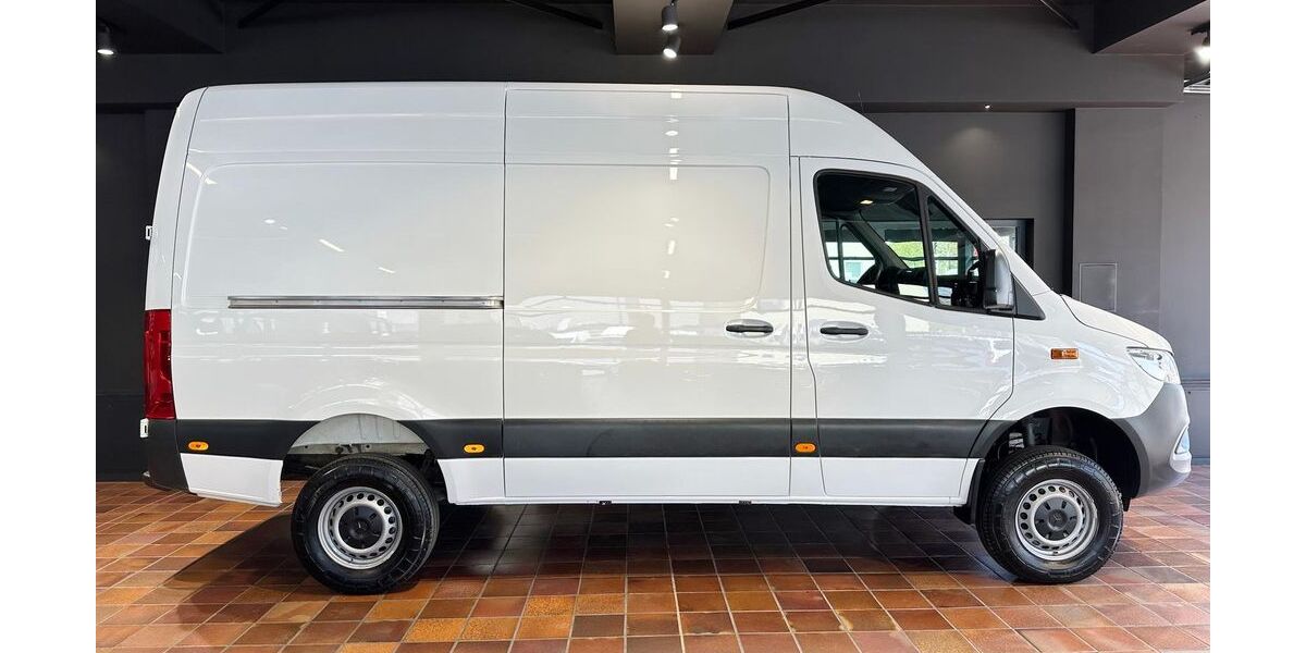 Mercedes-Benz Sprinter 253.635 km 34.900 &euro; Bonn 53177