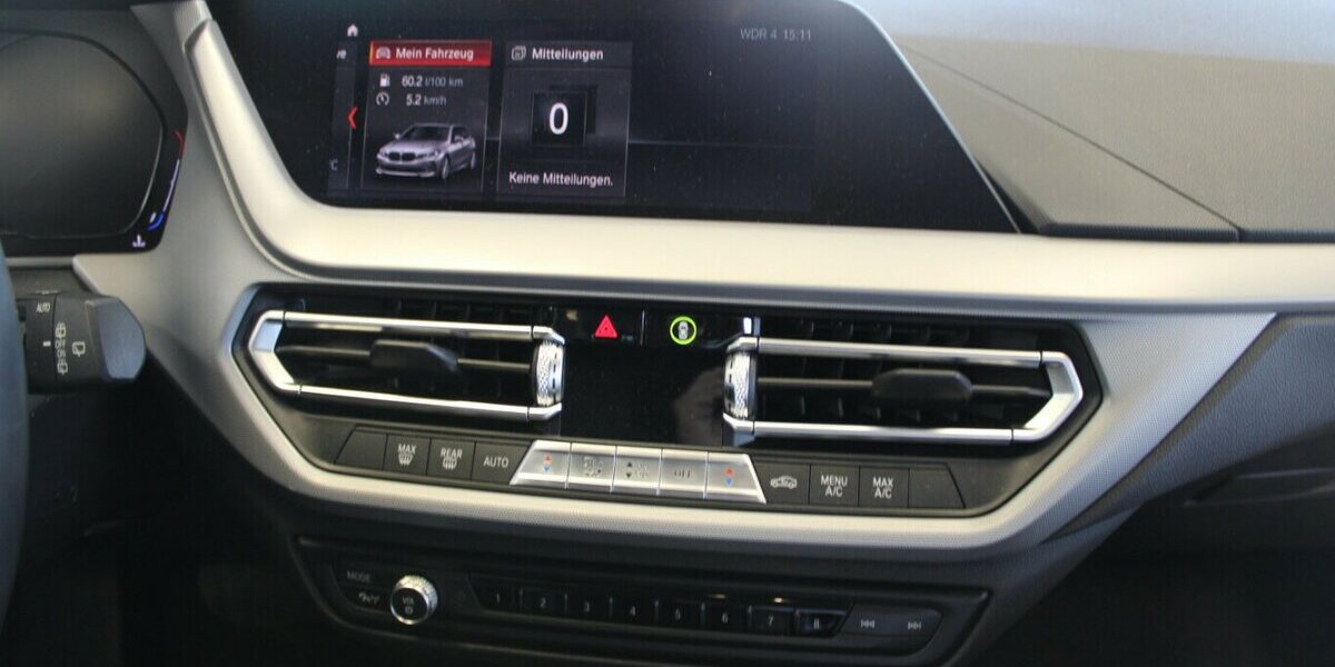 BMW 118 118i Aut. Advantage 88.200 km 18.480 &euro; Euskirchen 53881