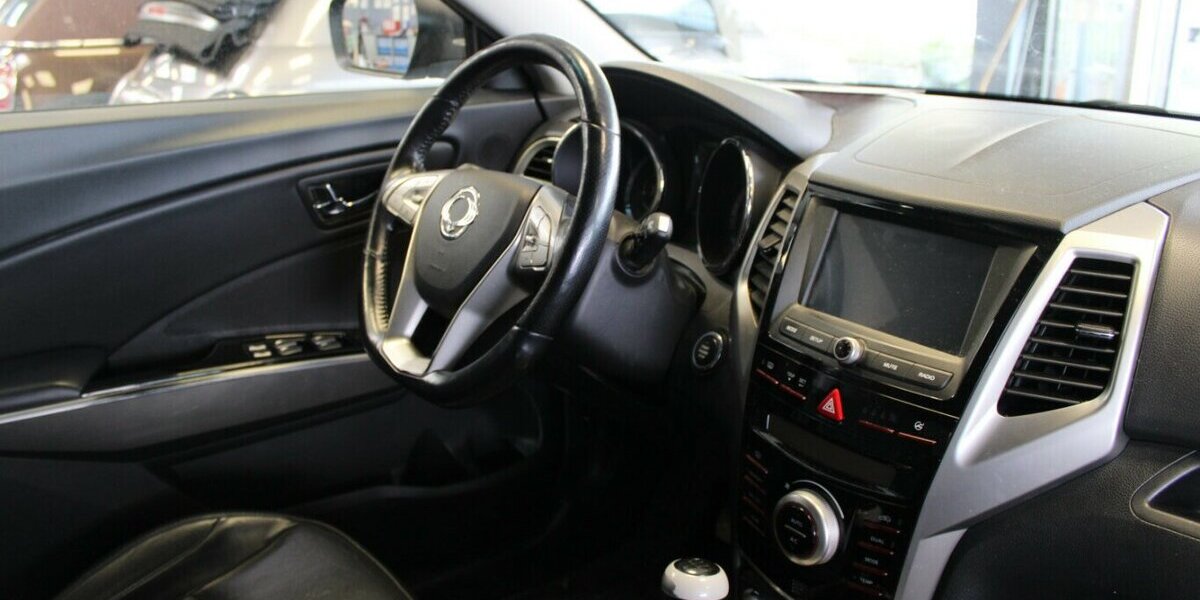 SsangYong Tivoli 1.6 120.403 km 6.480 &euro; Euskirchen 53881