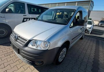 VW Caddy 127.122 km 9.000 &euro; Düren 52351