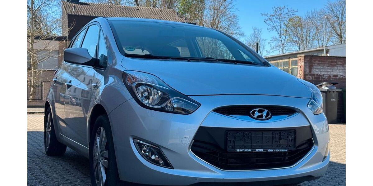 Hyundai ix20 89.309 km 10.450 &euro; Düren 52349