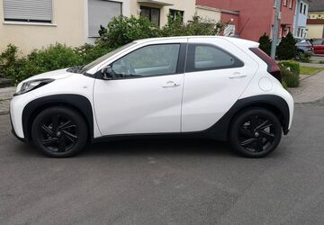 Toyota Aygo (X) 12.500 km 14.450 &euro; Schleiden 53937